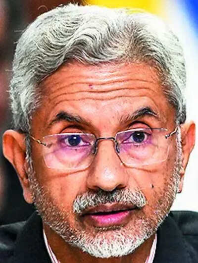 India blasts Pakistan for raising J&K, Indus issues at Asean meet