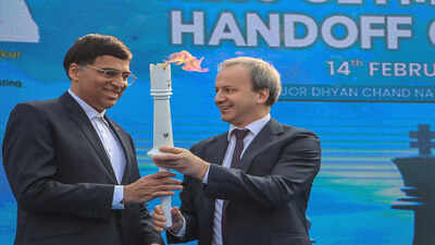 Chess legend Viswanathan Anand steps in as FIDE interim president after EU sanctions sideline Arkady Dvorkovich