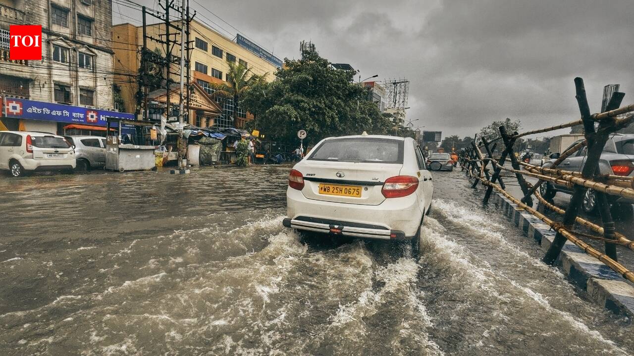 Monsoon turns fierce: IMD issues heavy rain alerts for multiple states through July 30, what travellers need to know