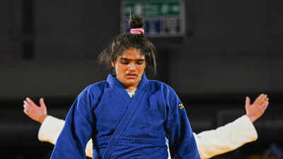 birmingham-india39s-tulika-maan-during-her-finals-match-against-sarah-adlington-.jpg