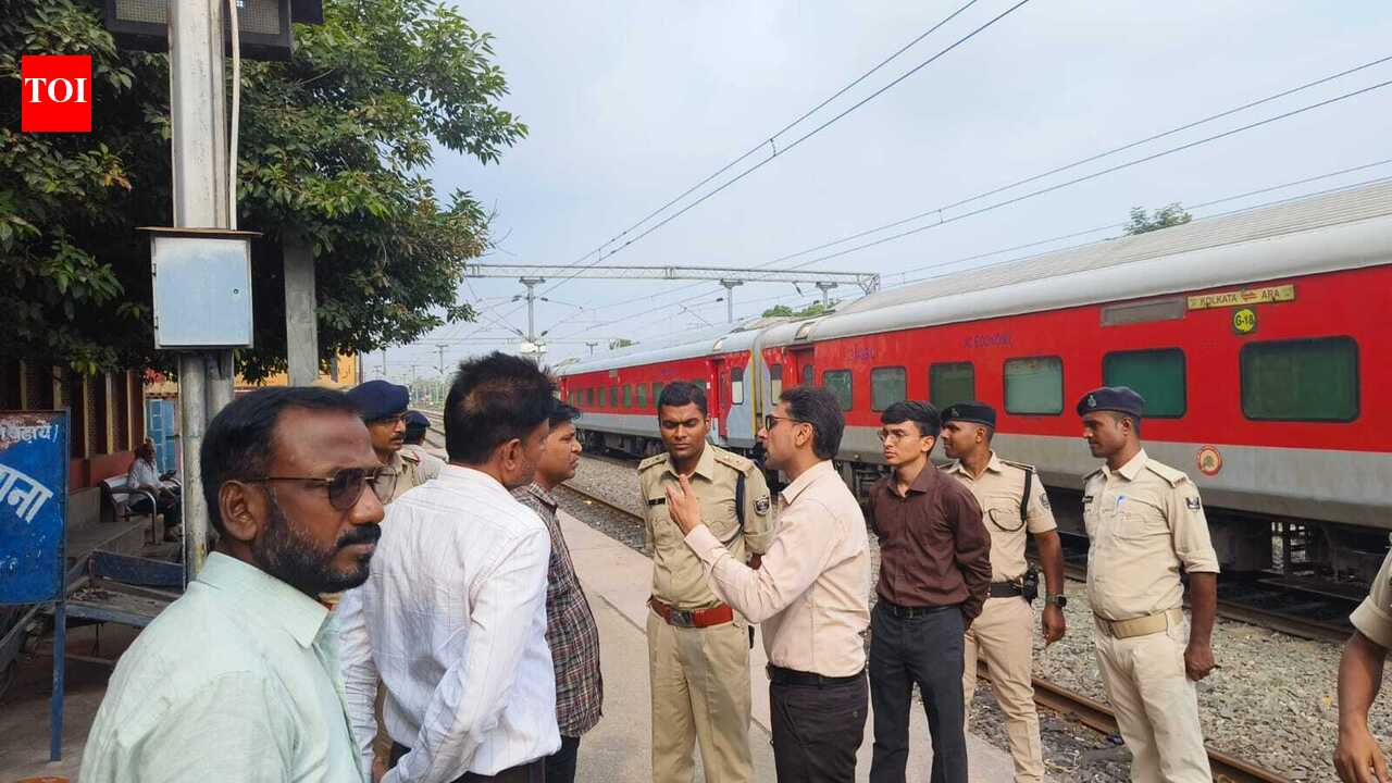 DM, SP inspect hostel, Ara rly stn ahead of Aisa protest