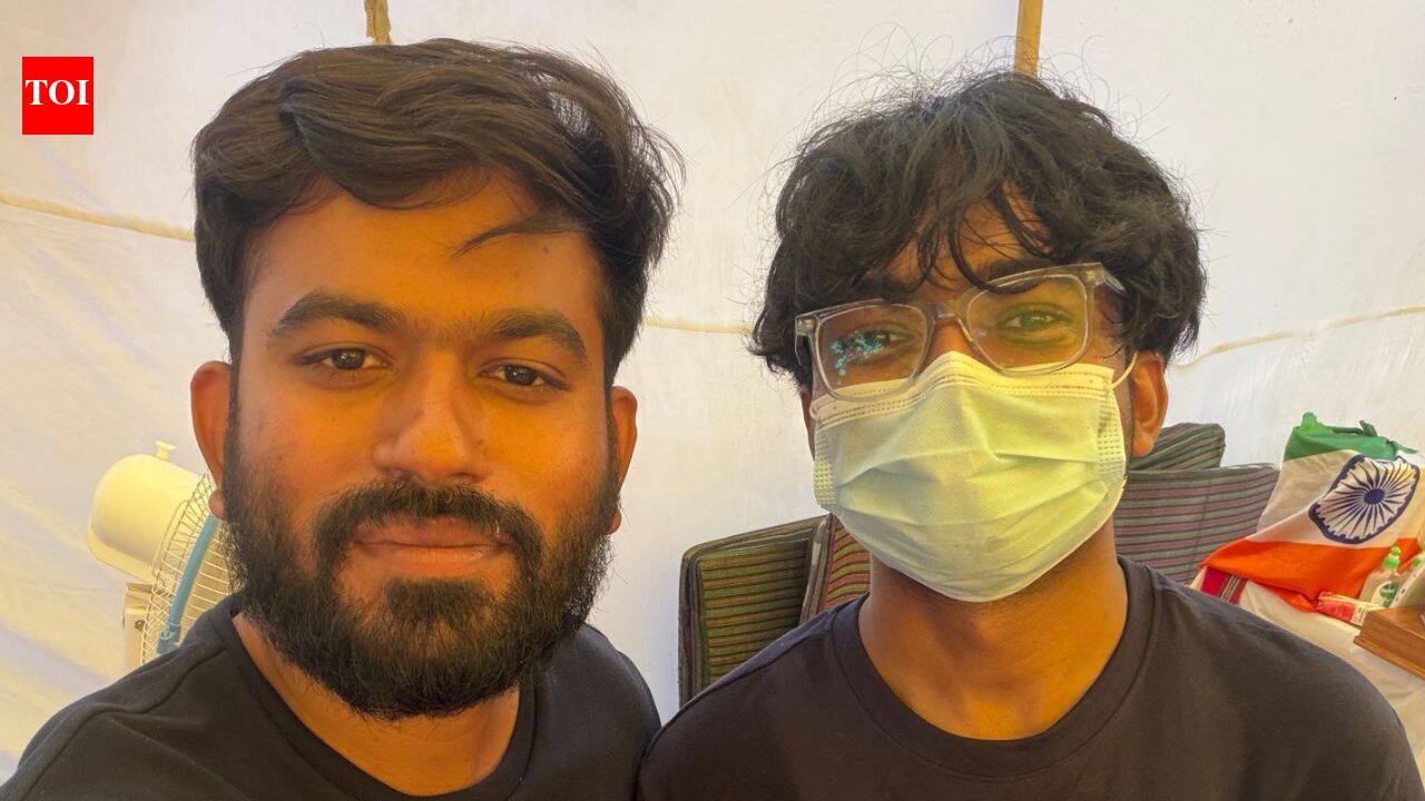 'Energy here is truly crazy': Nisarga Adhikary, who flagged CBSE OSM flaws, joins CJP's Jantar Mantar protest