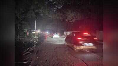Lights defunct, pothole-ridden Camp road turns into death trap