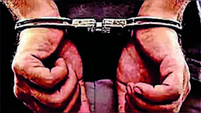 Rajasthan cop among two held with MD worth over Rs 6L in Mehsana