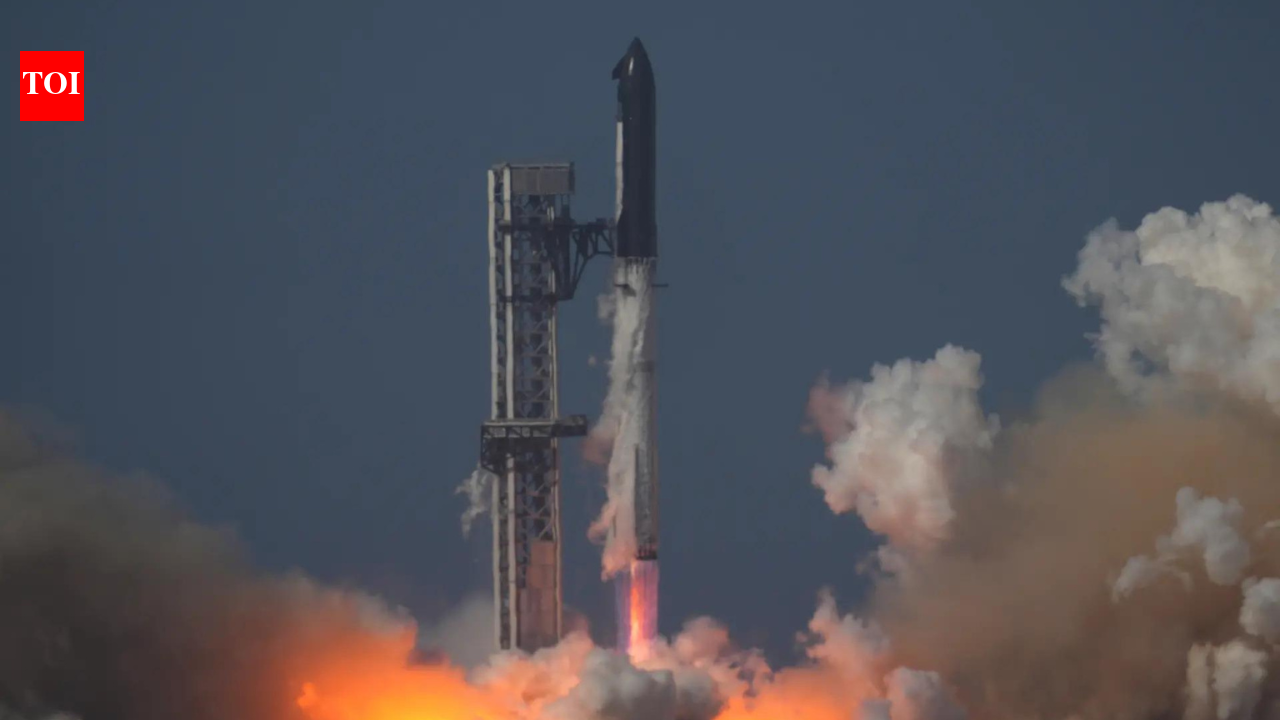 SpaceX launches 13th Starship test flight, deploys 20 next-generation Starlink satellites