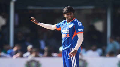 zimbabwe-india-cricket.jpg