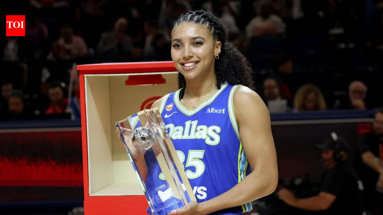 Who are Azzi Fudd’s parents? Exploring Wings guard’s basketball family as she creates history with 3-Pt contest win