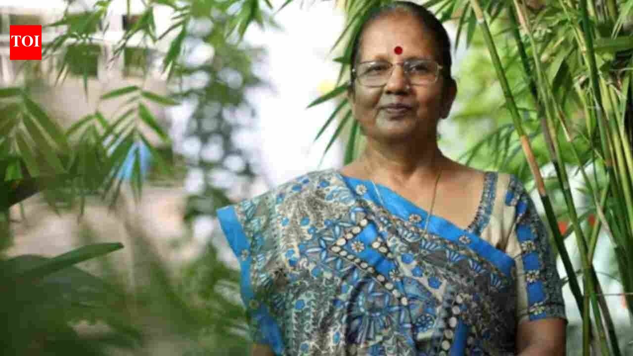 Meet Asha Jha: The woman who sold madhubani paintings for Rs 100 and turned a paintbrush into hope for 250 families across Bihar