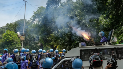 Stone-pelting erupts after education minister Dharmendra Pradhan quits; tear gas, lathicharge used; 2 cops injured