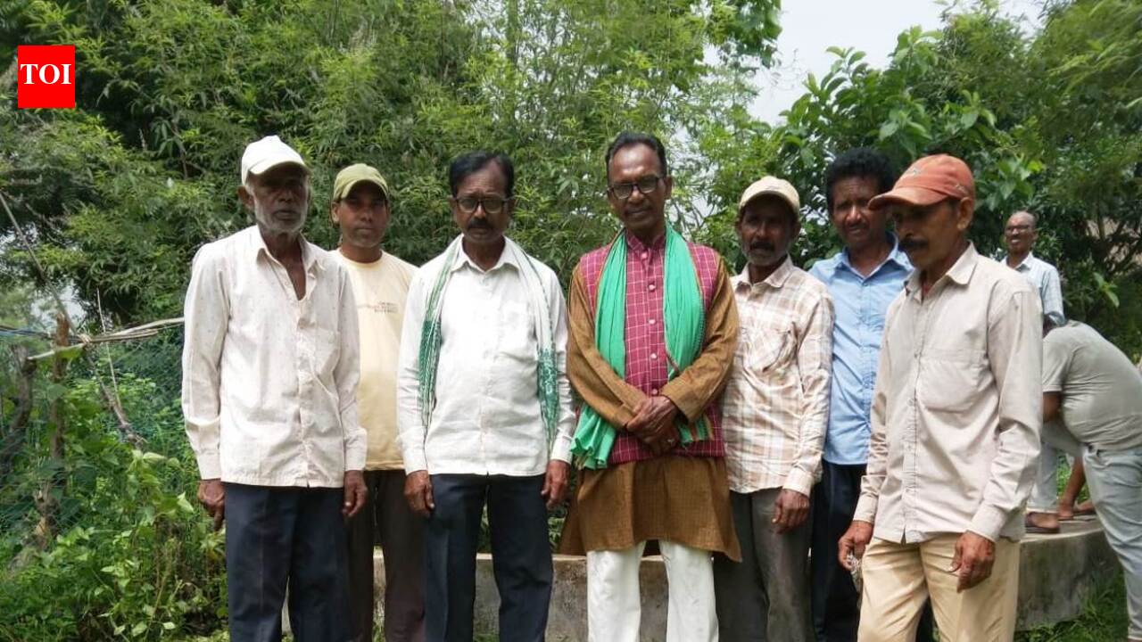 Deer Dies After Falling Into Open Well in Bokaro Village