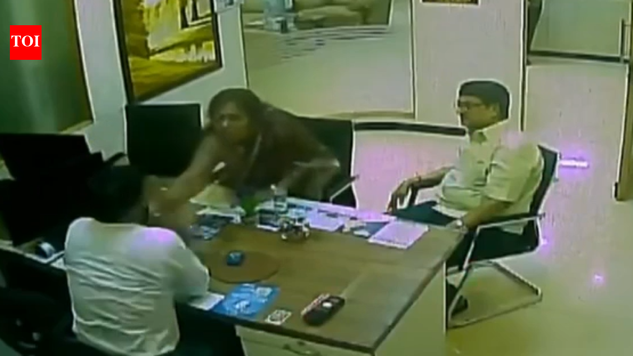 Ex-Tamil Nadu CM Karunanidhi's granddaughter booked for slapping SBI manager