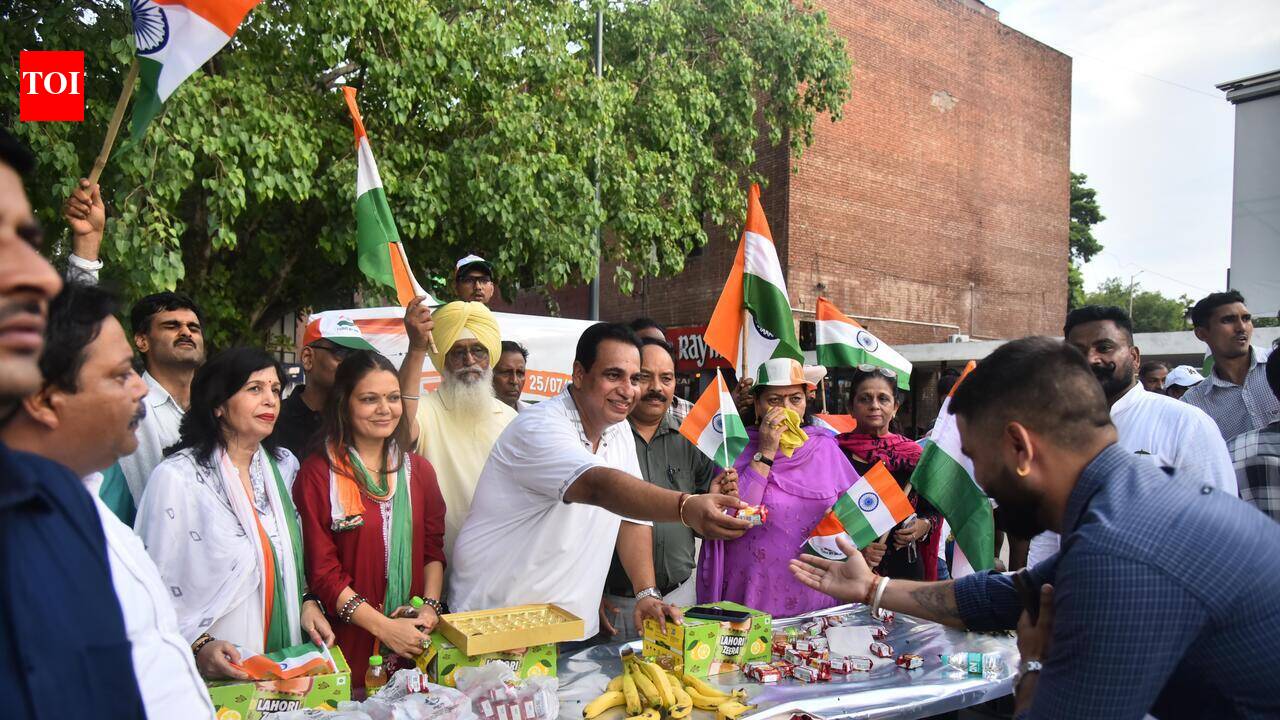 Tiranga March held in solidarity with students
