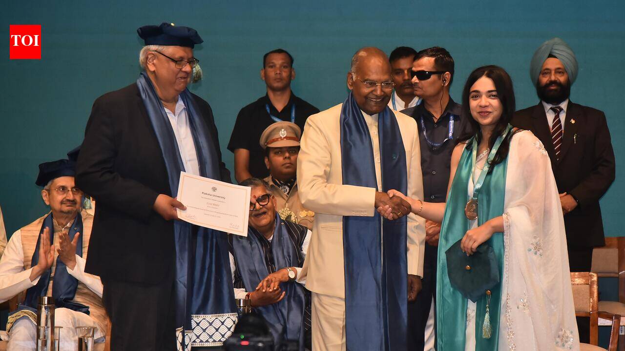 Kovind calls on graduates to drive India’s future