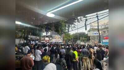 Youth groups mark celebrations across Pune over Pradhan’s resignation
