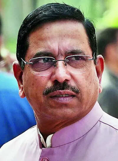 Pralhad Joshi, man with a low profile & an effective style