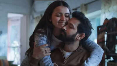 How much did Vikrant Massey charge for 'Musafir Cafe'? Salaries of entire cast including Vedika Pinto and Mahima Makwana revealed