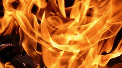 Fire breaks out in 16-storey Thane apartment; 70-80 residents evacuated