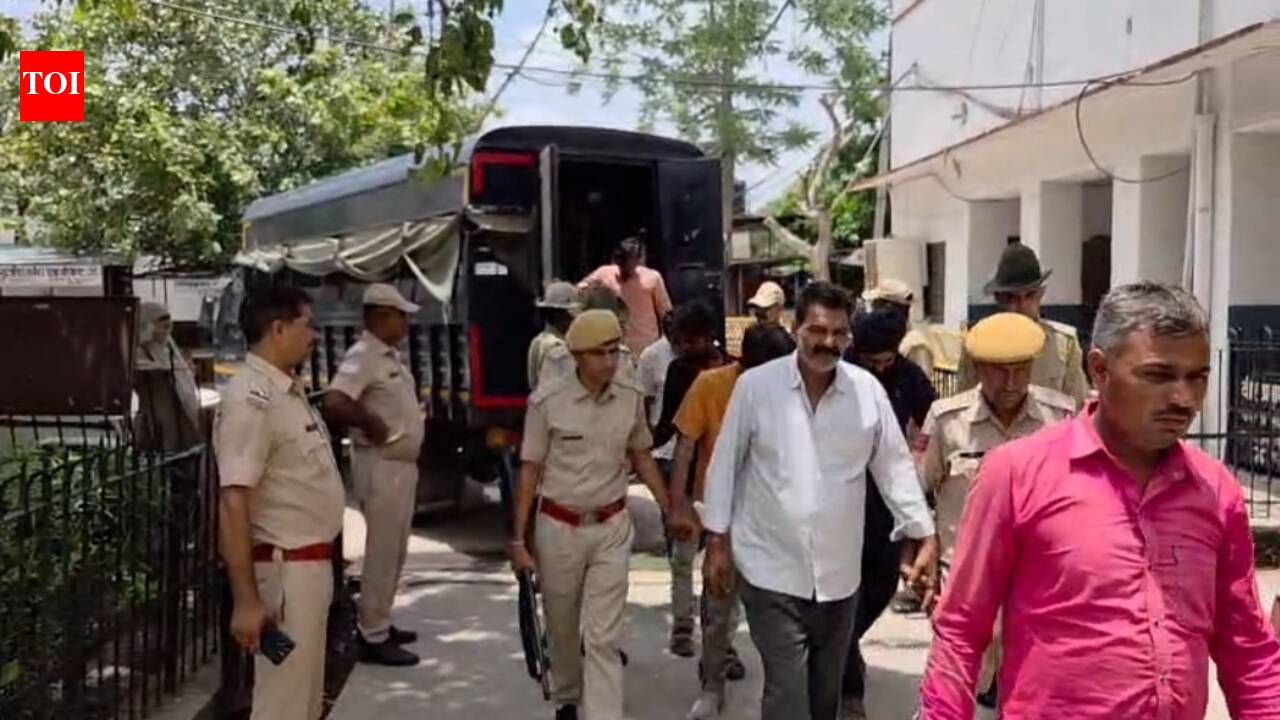 Tonk police bust interstate crude oil theft gang, 12 held