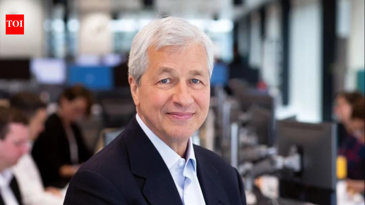 Inside Jamie Dimon's morning routine: How the JPMorgan Chase CEO starts his day