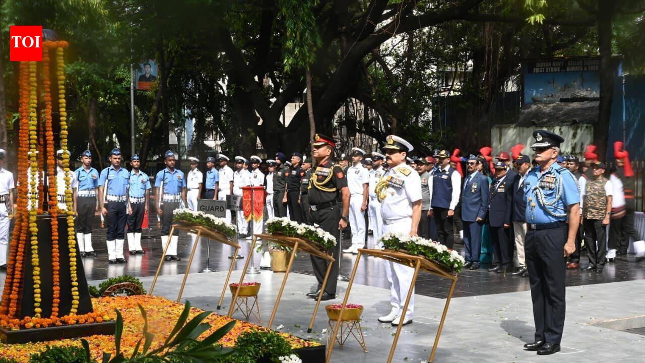 Indian armed forces mark 27th Kargil Vijay Diwas in Mumbai ceremony