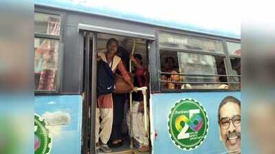 24 buses carry Ranchi’s load, commuters risk life on footboards
