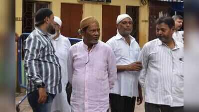 Against violence: Families of accused