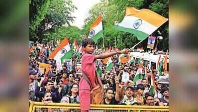 Euphoric in victory, youth flag policy fatigue, E20 rule; Mumbai student groups plan coalition