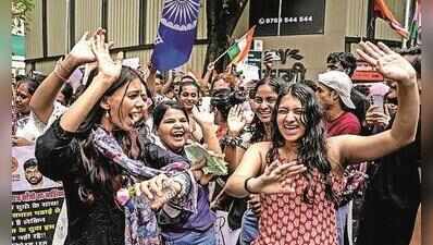 Euphoric in victory, youth flag policy fatigue, E20 rule; Mumbai student groups plan coalition