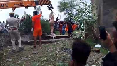 Moneylender found murdered, body dumped in well