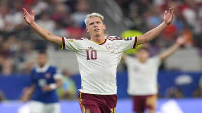 'He's lying ... isn't sorry at all': Spain's Dani Olmo refuses to accept Argentina assistant coach's 'fake' apology