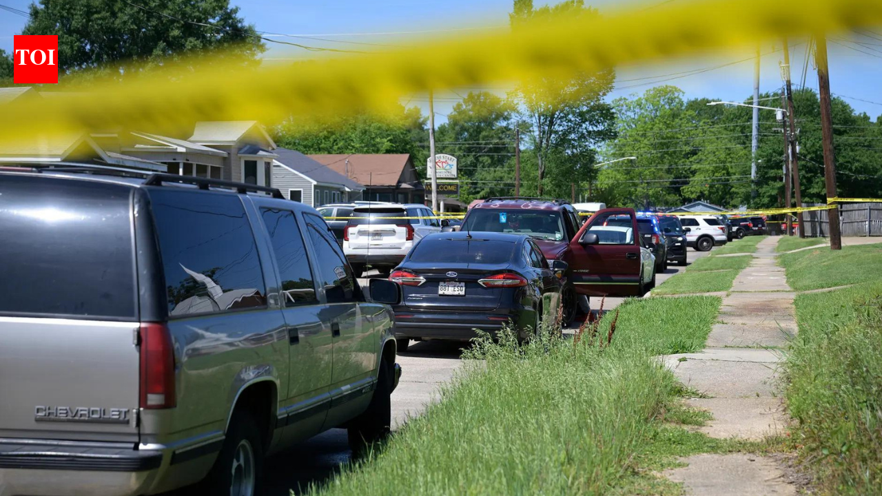 Multiple people shot in Seattle; police launch probe