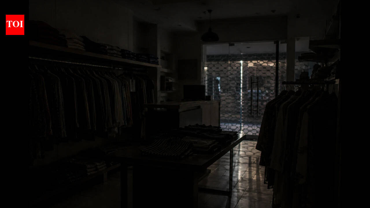 Delhi man poses as SP, invokes DGP’s name to restore electricity to wife’s shop