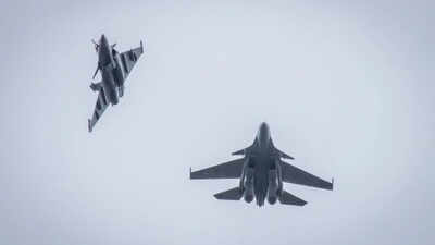 Parliamentary panel pulls up defence ministry over Rs 42,500 crore offset dues