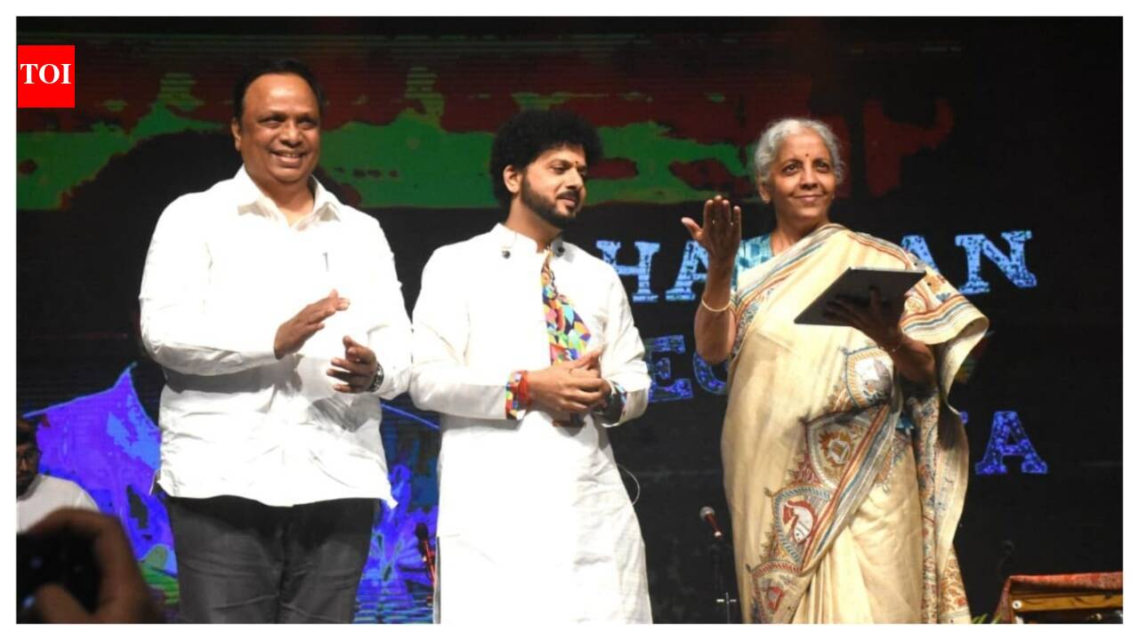 Mahesh Kale’s ‘Abhangwari’ creates a divine musical experience in Mumbai