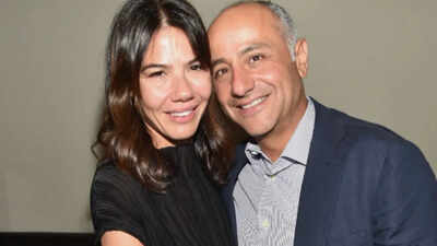 Libbie Mugrabi, ex-wife of billionaire art dealer David Mugrabi, listed her Hamptons mansion for $25 million and later cut the price to $19 million; its court-ordered auction will start at $11 million