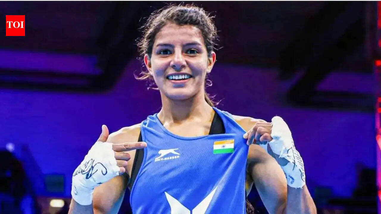 CWG Day 5 Live: Sakshi storms into Women's 51kg Boxing Quarterfinals