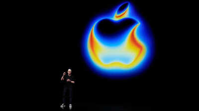 Apple has taken its big 'fight' with American chip maker Micron to the US government, and why siding with Apple may be good for iPhone buyers in the US