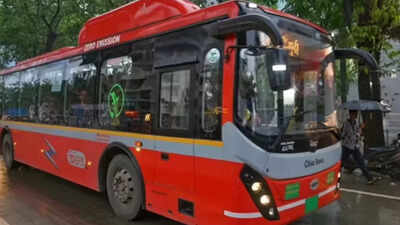 Commuters pitch more Eastern Freeway, Atal Setu BEST bus routes