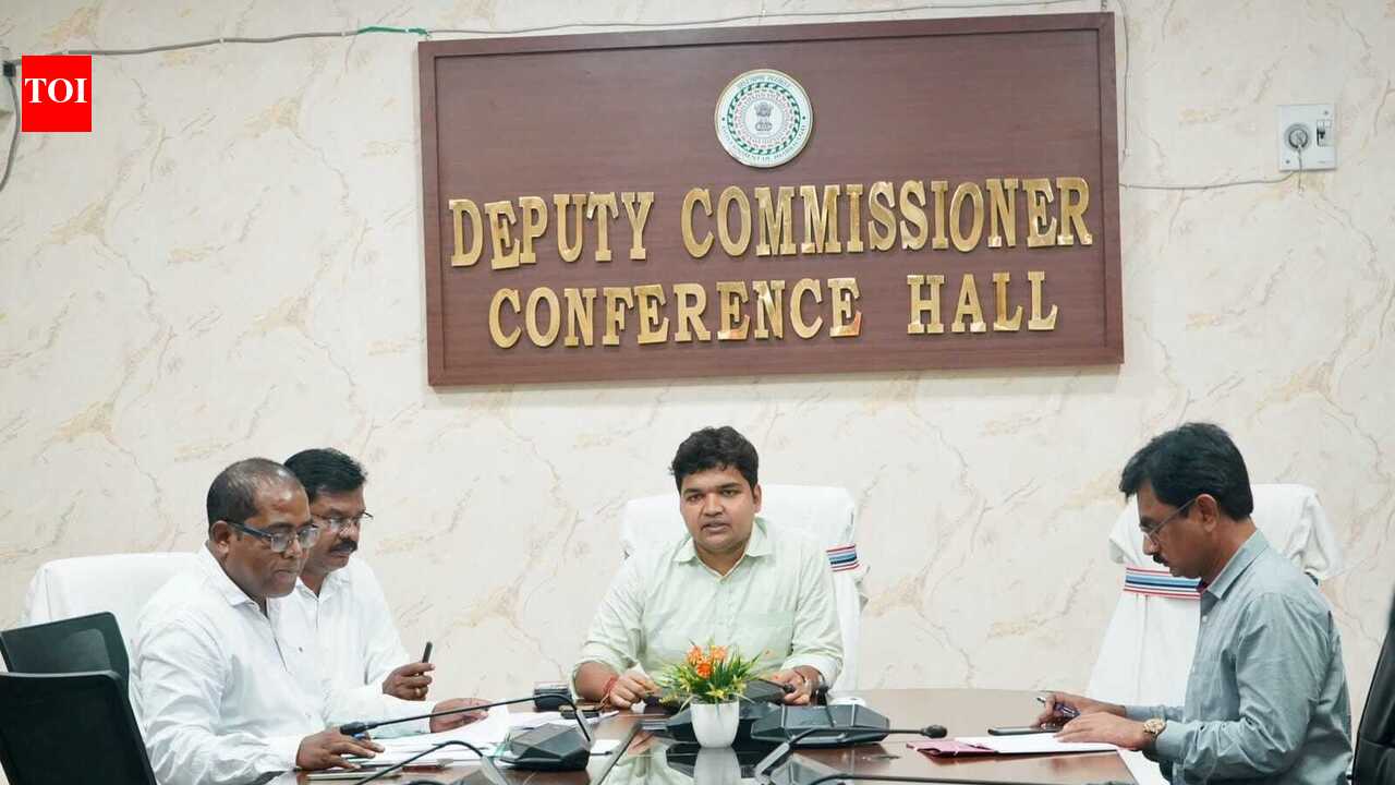 West Singhbhum first district to digitise all SIR forms