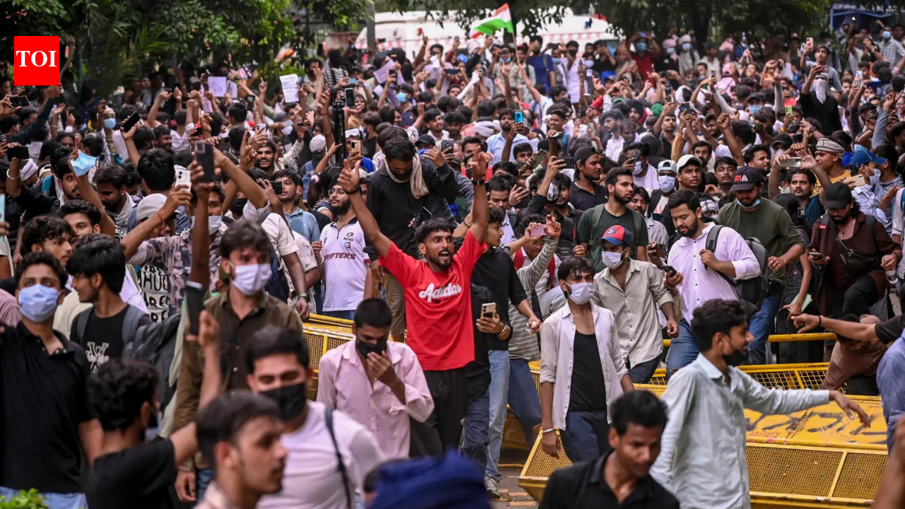 CJP protest triggers digital crackdown: Delhi Police issues notices over 'abusive' posts against PM, senior leaders