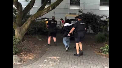 What is happening in Seattle now? Police searching for 2nd shooter; no details about arrested suspect revealed