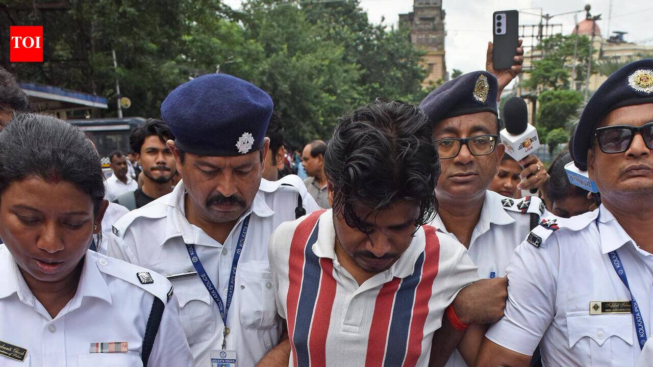 Kolkata Police Arrest Two More in Esplanade Protest Violence Case, carry out ‘crime reconstruction’ on barefoot