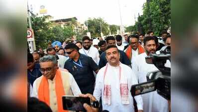 Jalpaiguri students stop CM’s convoy, raise drug trade issue