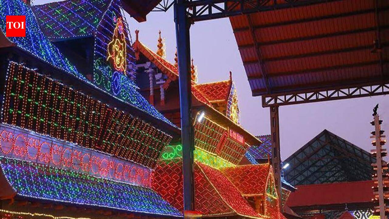 ‘Accounting irregularities’: HC summons state auditor in charge of Guruvayur  devaswom accounts