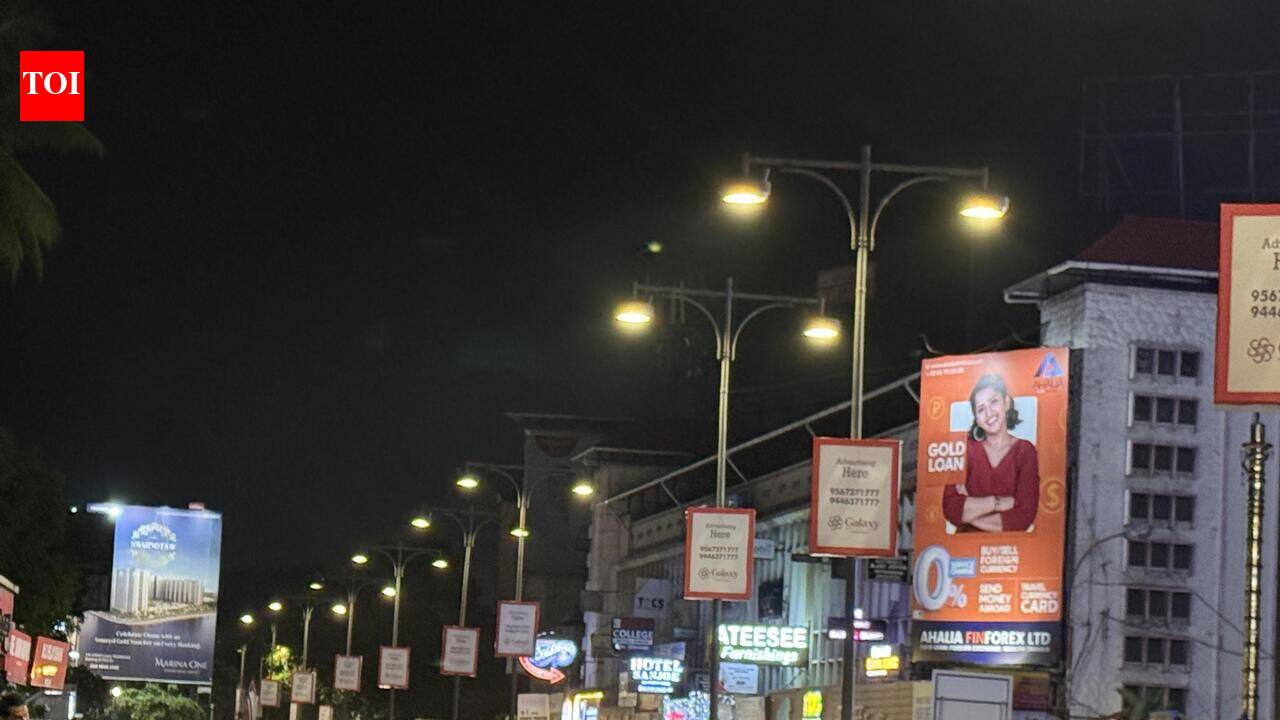 Flaws in streetlights project by CSML suspected; Kochi corporation to count number of lights in city