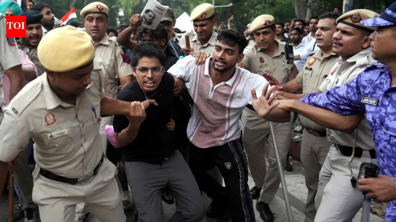 101 murder accused among 989 with criminal records in Parliament march violence: Delhi Police
