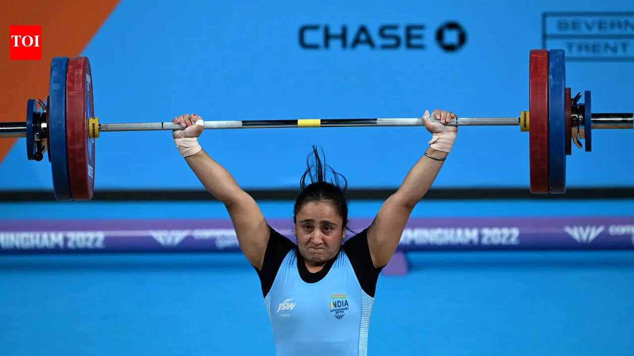 CWG Day 6 Live: Lifter Harjinder Kaur in action in 69kg final; Pooja Singh in high jump final