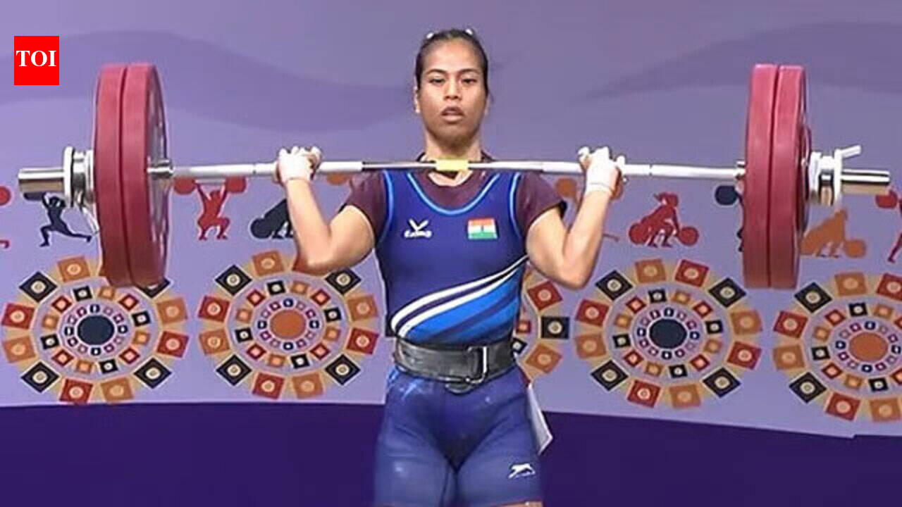 CWG Day 6 Live: Weightlifter Nirupama Devi in action in 63kg final; Vishal TK in 400m semis