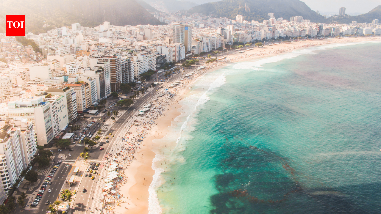 5 longest urban beaches in the world: The second one is in India