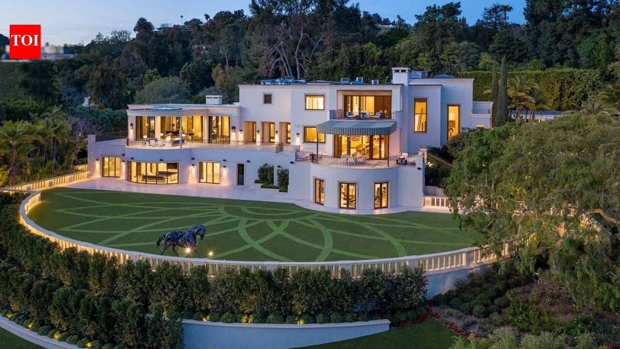 Billionaire Steve Wynn's Beverly Hills estate sells for $47.75M after five years on the market